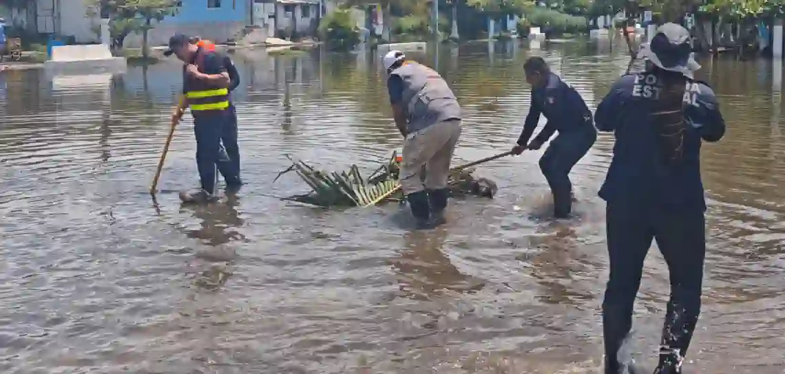 Mantiene Gobierno estatal operativo de atención ante lluvias registradas en la entidad