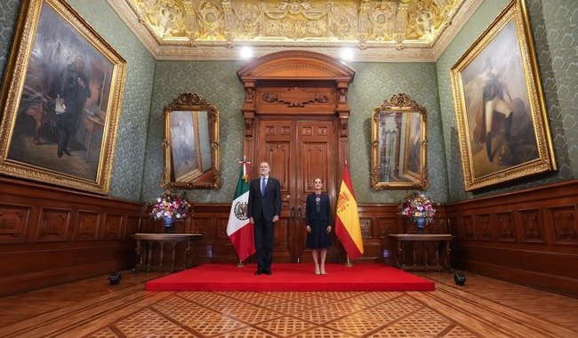 Presidenta Claudia Sheinbaum recibe en Palacio Nacional al Rey Felipe VI
