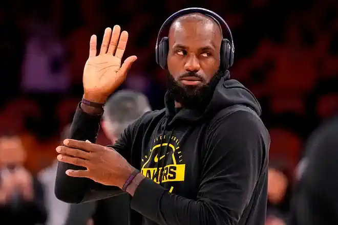La verdadera razón por la que LeBron James dejó a los Lakers no tuvo nada que ver con el dinero
