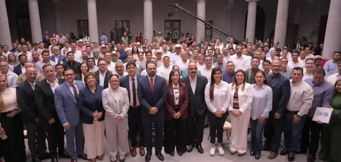 Logro histórico, Veracruz extingue la deuda bursátil de 199 municipios: Gobernadora