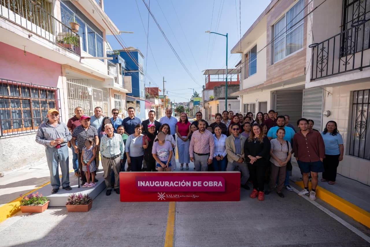 Trabaja Ayuntamiento para que la gente viva mejor; entrega Daniela Griego obra número 17 de la Administración